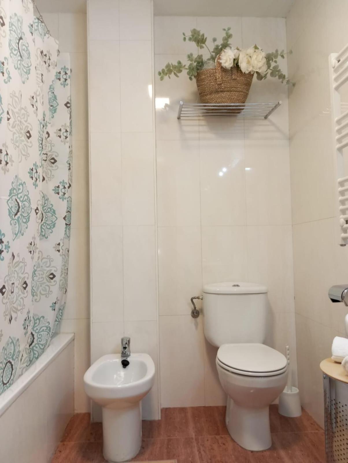 Atico La Flor Del Sol Apartment Canfranc Exterior photo